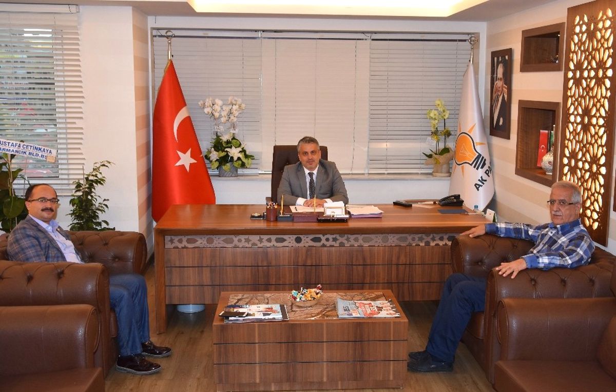 AK Parti Bursa İl Başkanı Ayhan Salman: "Dava Dostlarımızın Teveccühü Bizi Sevindiriyor"