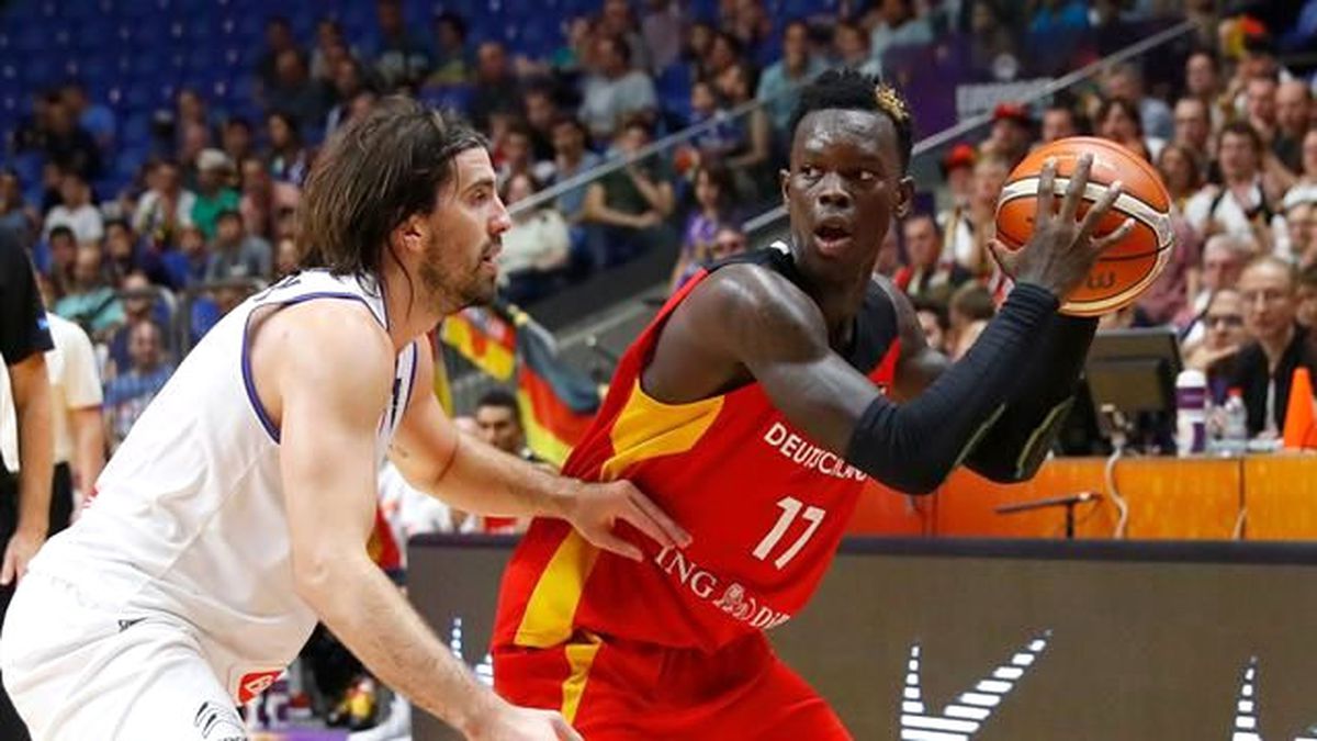 Almanya Son 16 Turuna Yükselmeyi Garantiledi