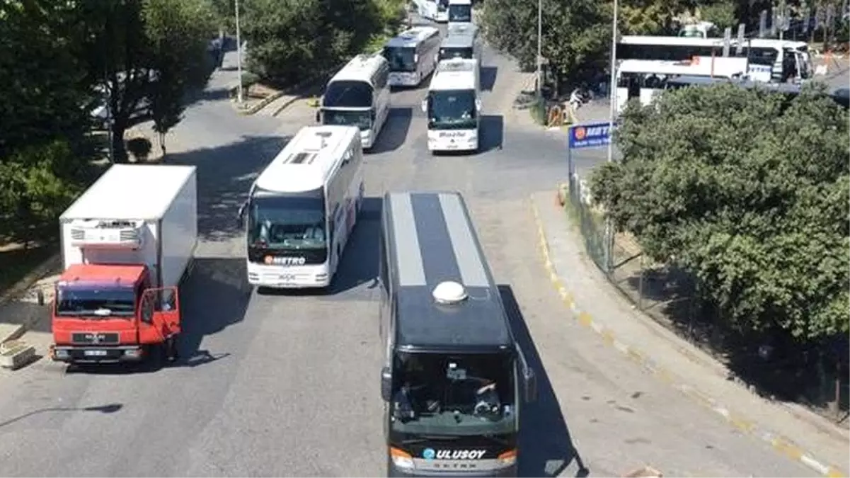 Bayram Bitti Ama Otogarlarda Yoğunluk Bitmedi