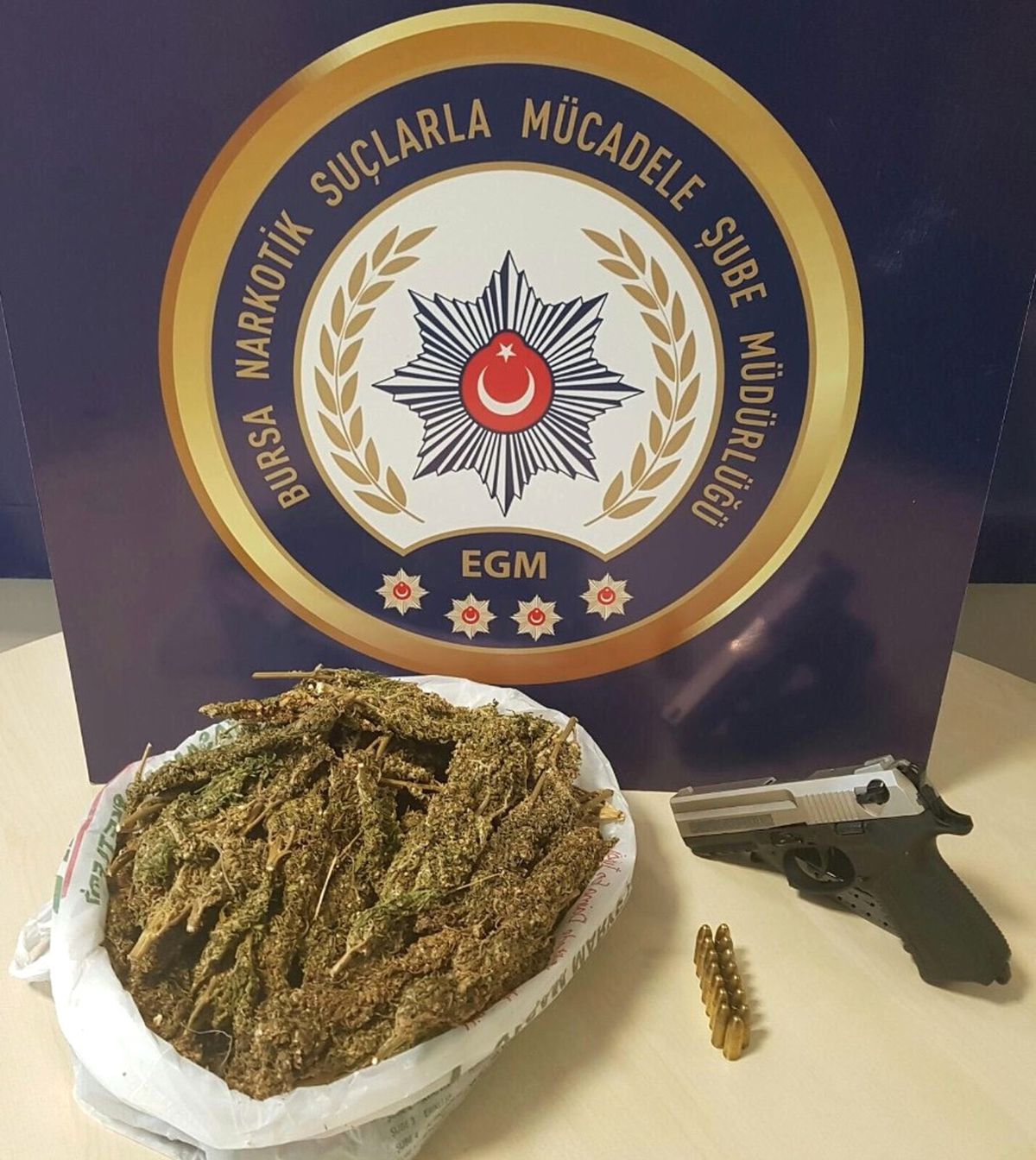 Bursa\'da Uyuşturucu Operasyonları Devam Ediyor: 11 Gözaltı
