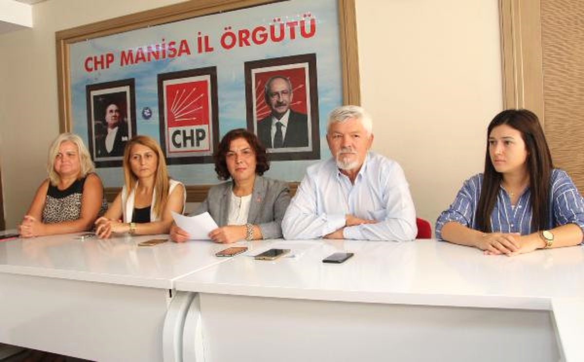 CHP\'li Kadınlardan Yeni Müfredat Tepkisi