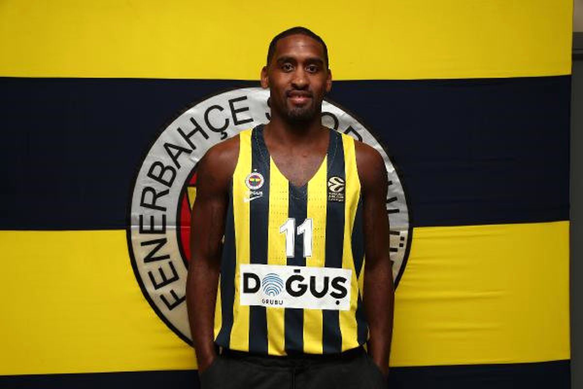 Fenerbahçe, Wanamaker\'ı Açıkladı