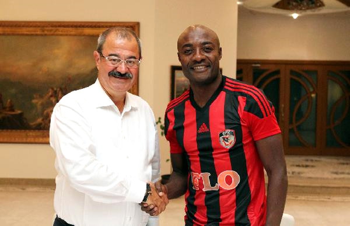 Gazişehir Gaziantep Futbol Kulübü, Pierre Webo\'yu Kadrosuna Kattı