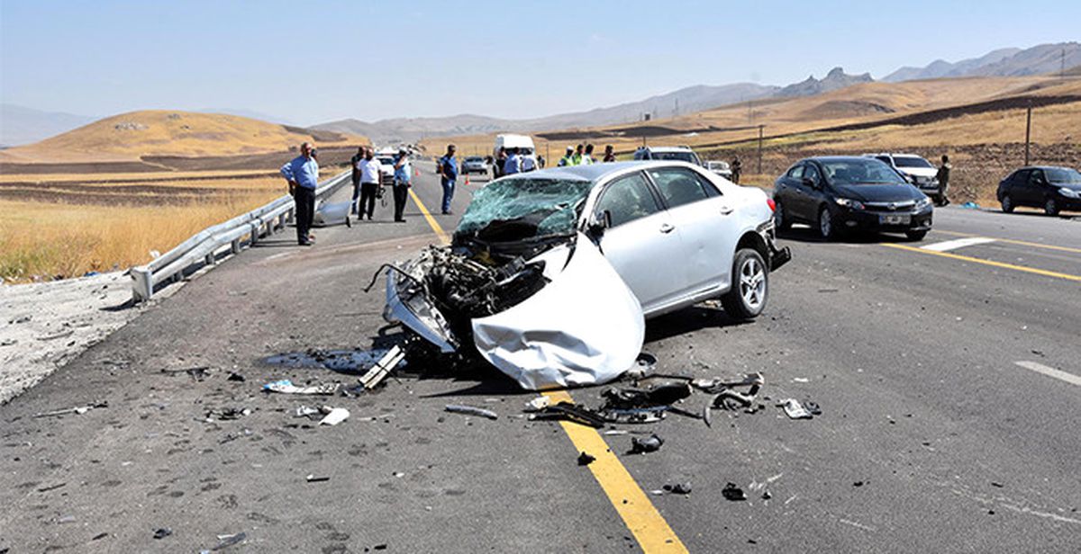 Güncelleme 3 - Van\'da Trafik Kazası: 8 Ölü, 1 Yaralı