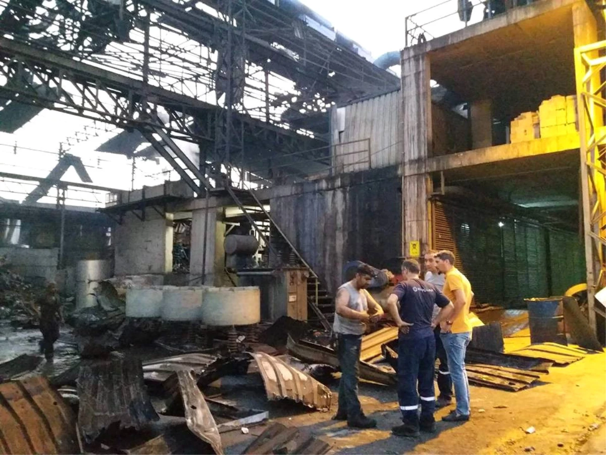 Hatay\'da Çelikhanede Kazan Patladı: 2 Yaralı