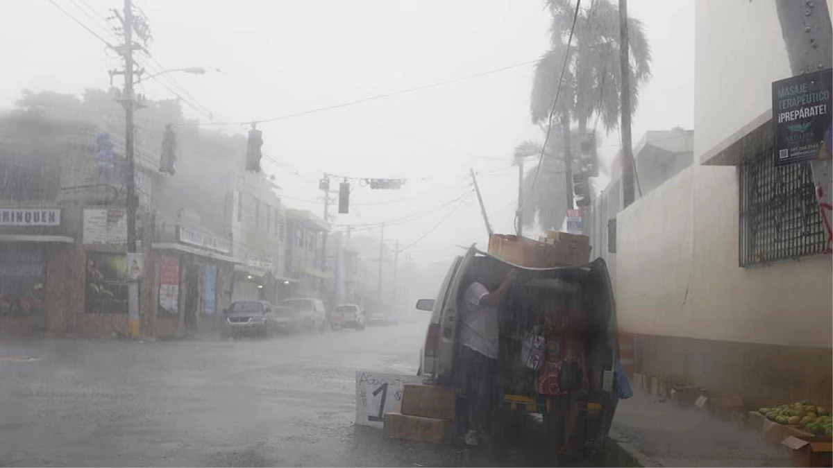 Irma, Porto Riko\'yu Vurmaya Başladı