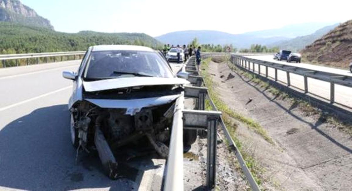 Karabük\'te Trafik Kazası: 2 Yaralı