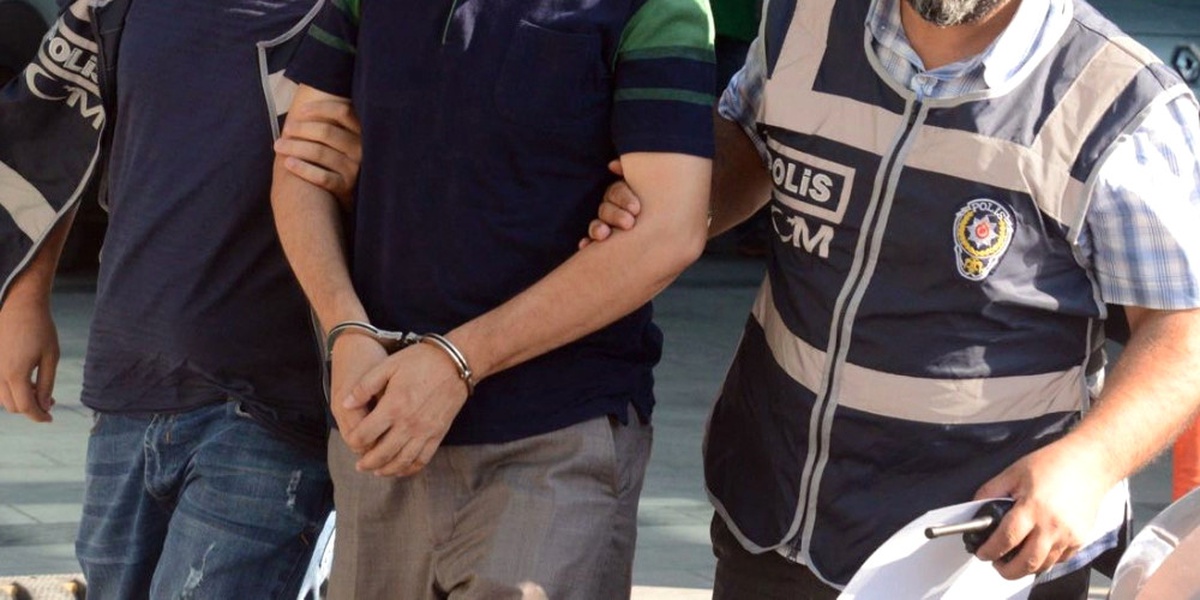 Kayseri\'de Fetö Operasyonu: 13 Gözaltı