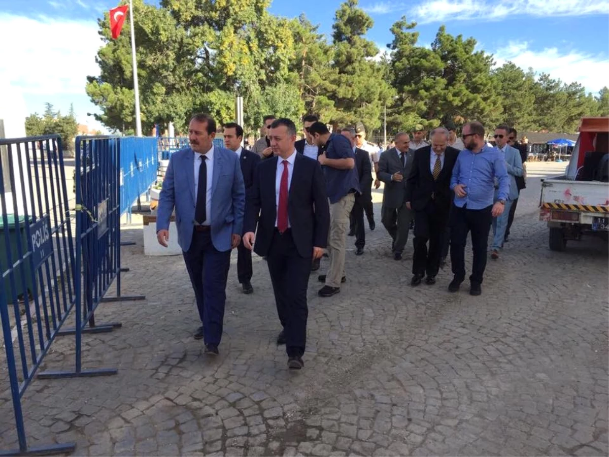 AK Parti Genel Başkan Yardımcısı Karacan\'dan Söğütte İnceleme