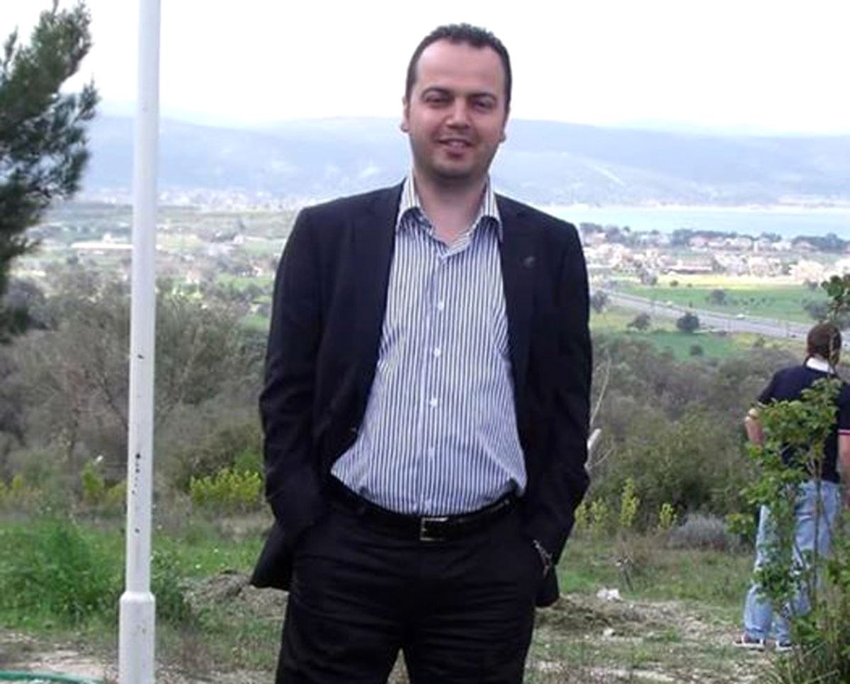 Aracında Ölü Bulundu
