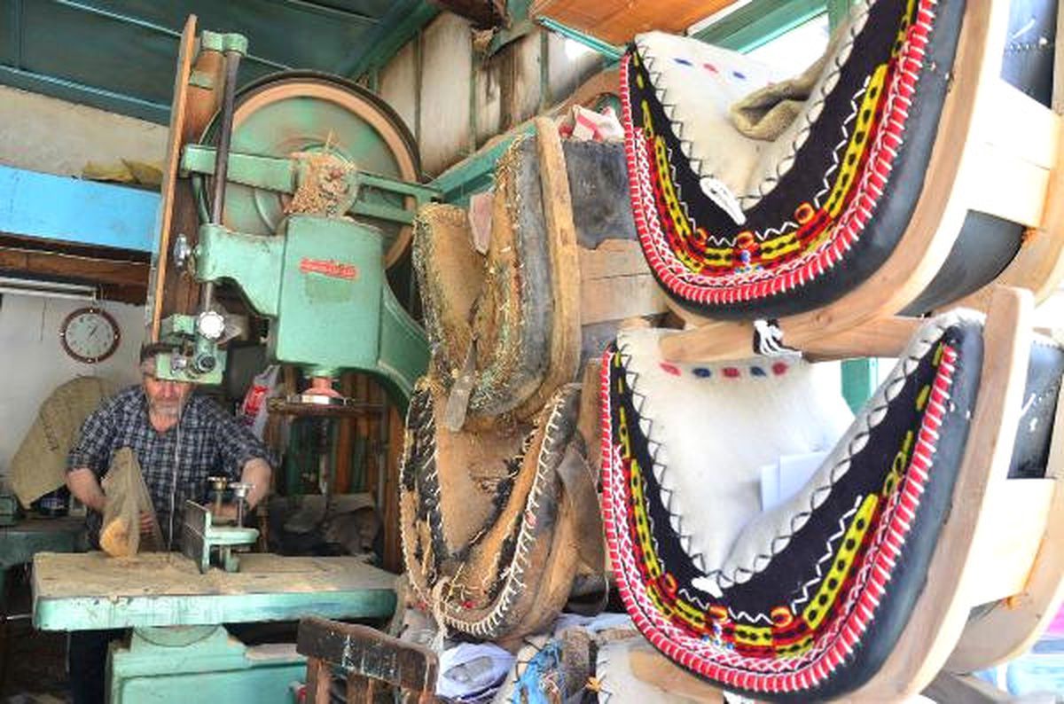 Ata Yadigarı Semercilik Mesleğini Sürdürüyor