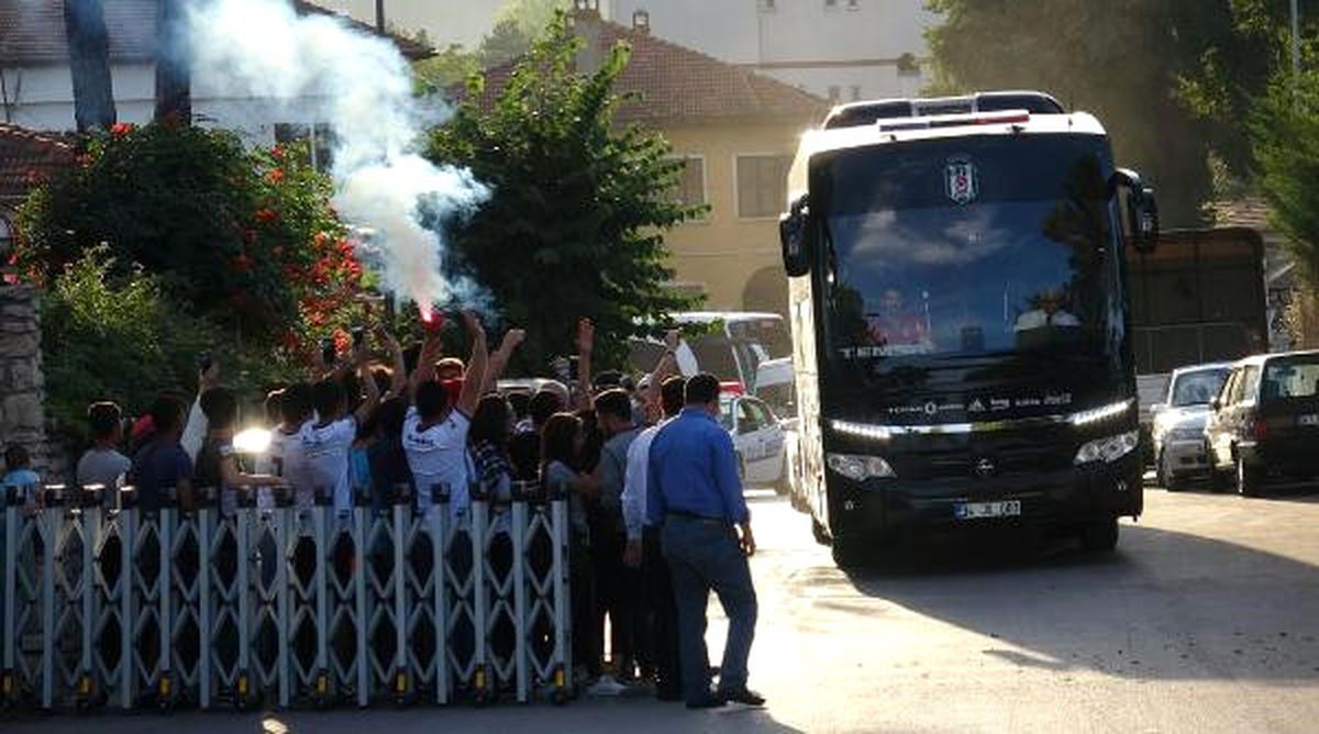 Beşiktaş, Yarınki Maç İçin Karabük\'e Geldi