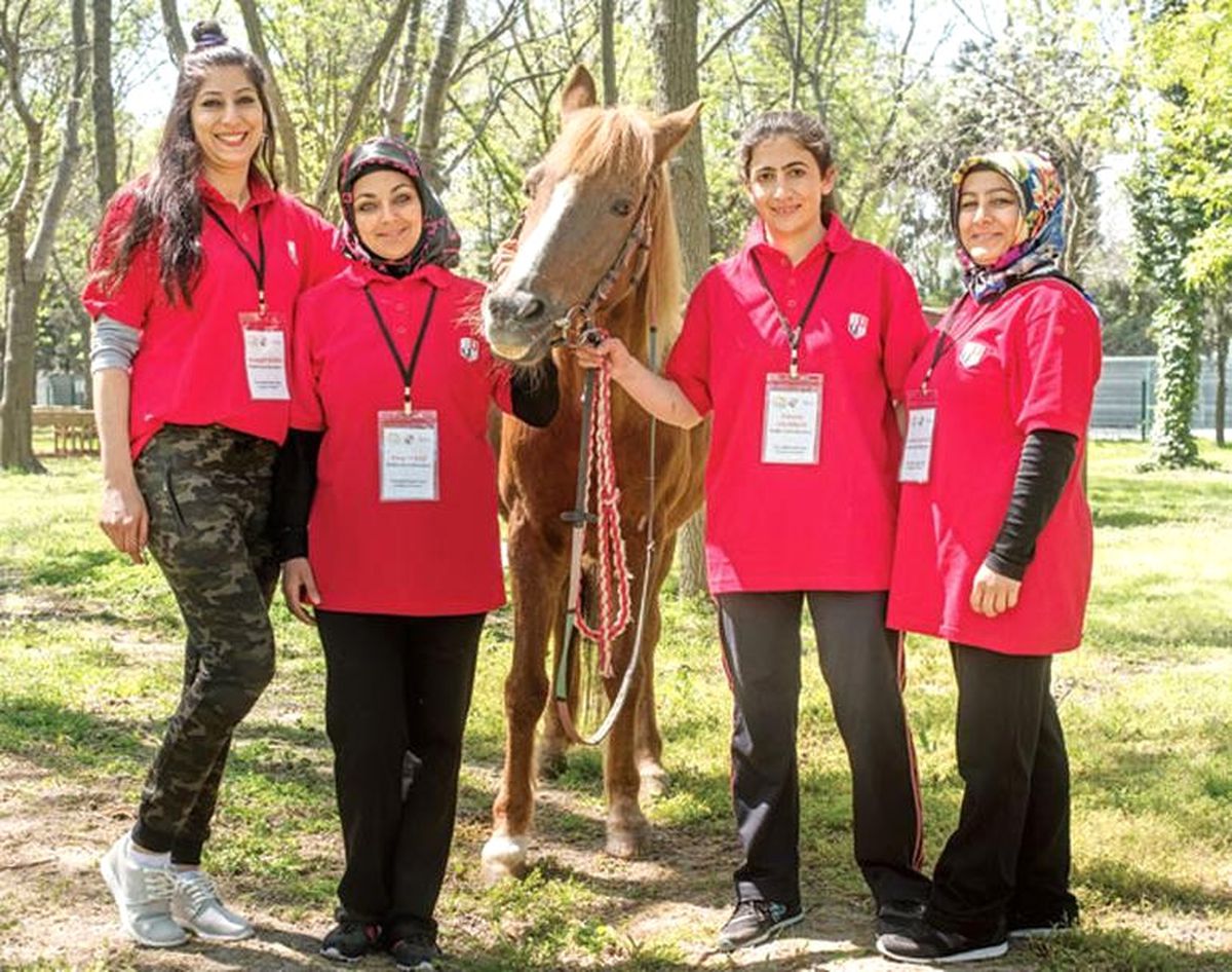 Bursa\'da Kadın Seyisler Yetişiyor