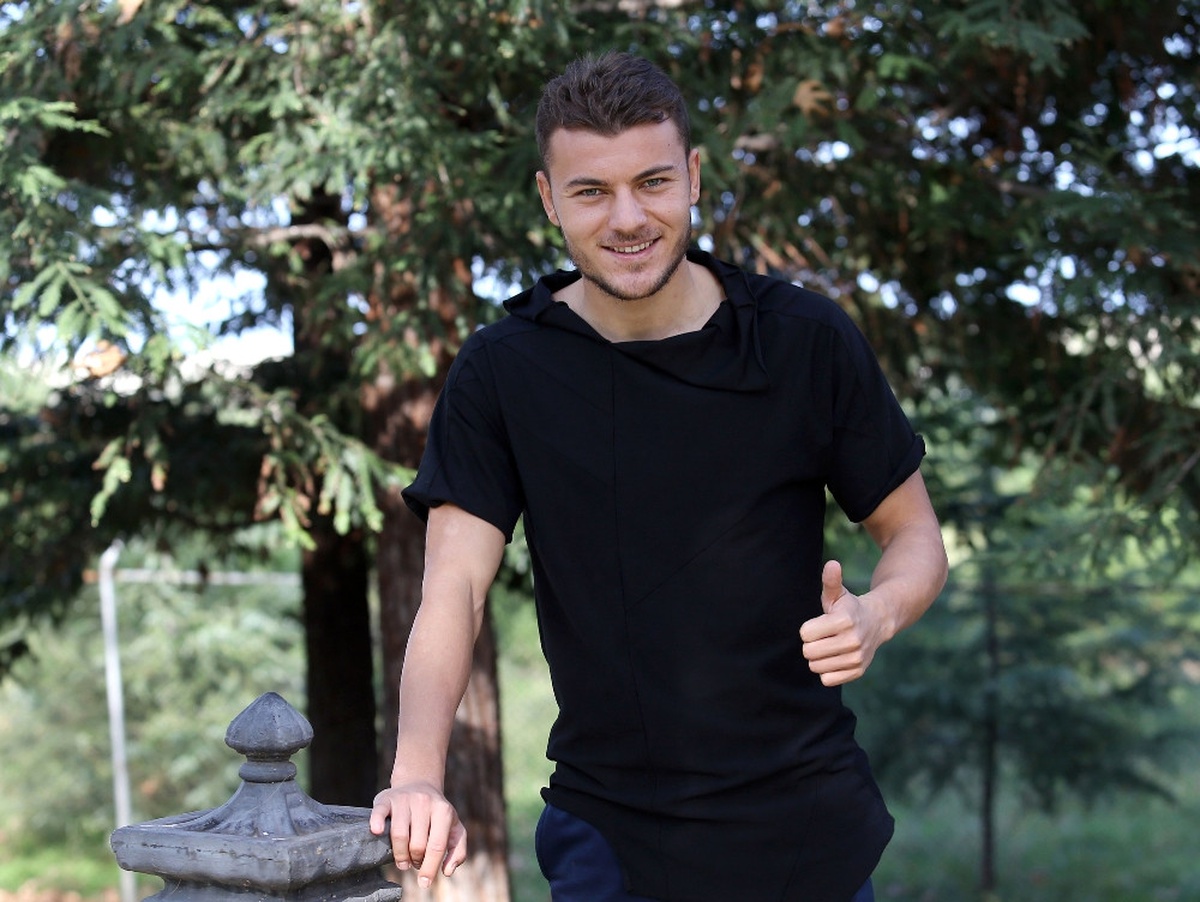Bursaspor, Yusuf Erdoğan ile 3 Yıllığına Anlaşma Sağladı