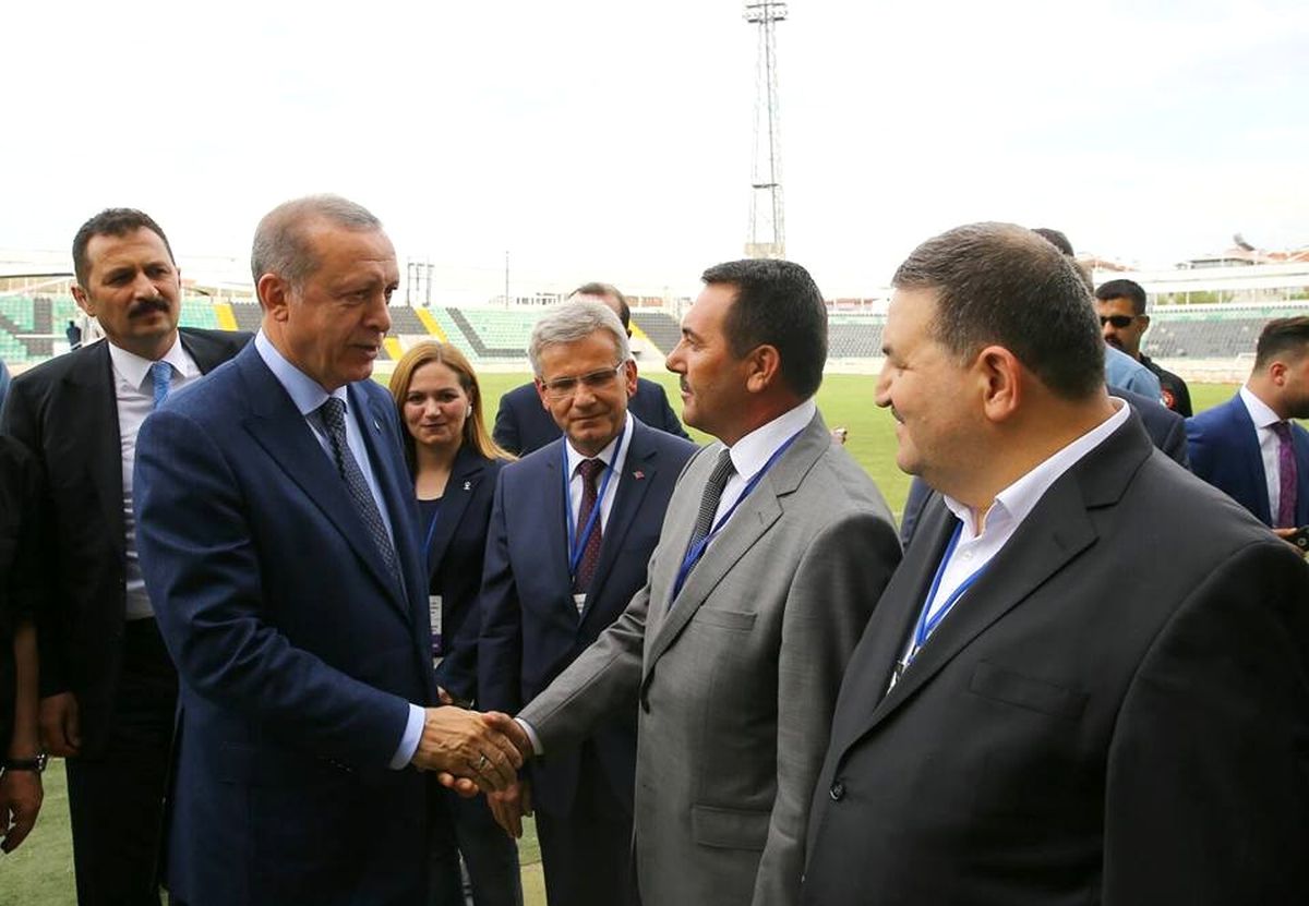 Denizli Honaz\'da AK Parti\'den Mesut Türkoğlu Aday