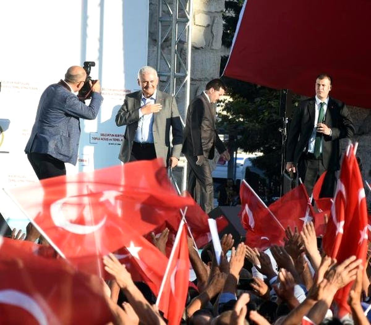 Dha Yurt - Başbakan Yıldırım, İzmir\'de