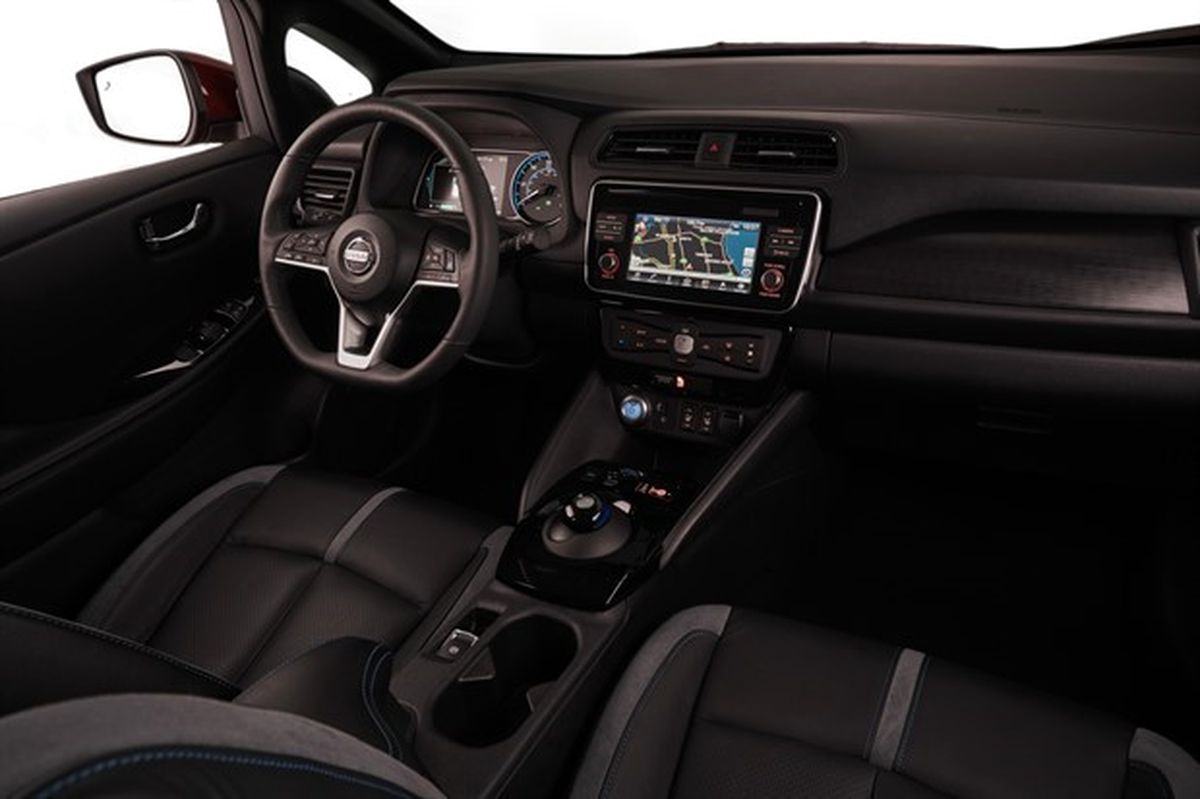 Elektrikli Nissan Leaf 2018 Tanıtıldı, Yeni Model 5 Bin Dolar Daha Ucuz