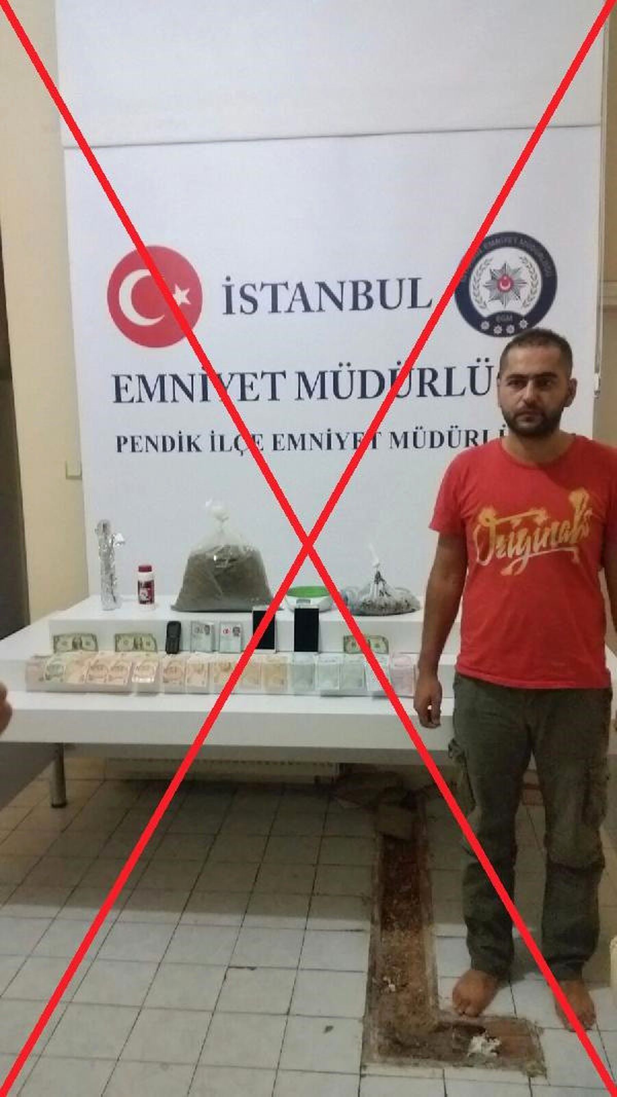 Fotoğraf İptali// Polis Bonzaiyi Klozetten Çıkardı