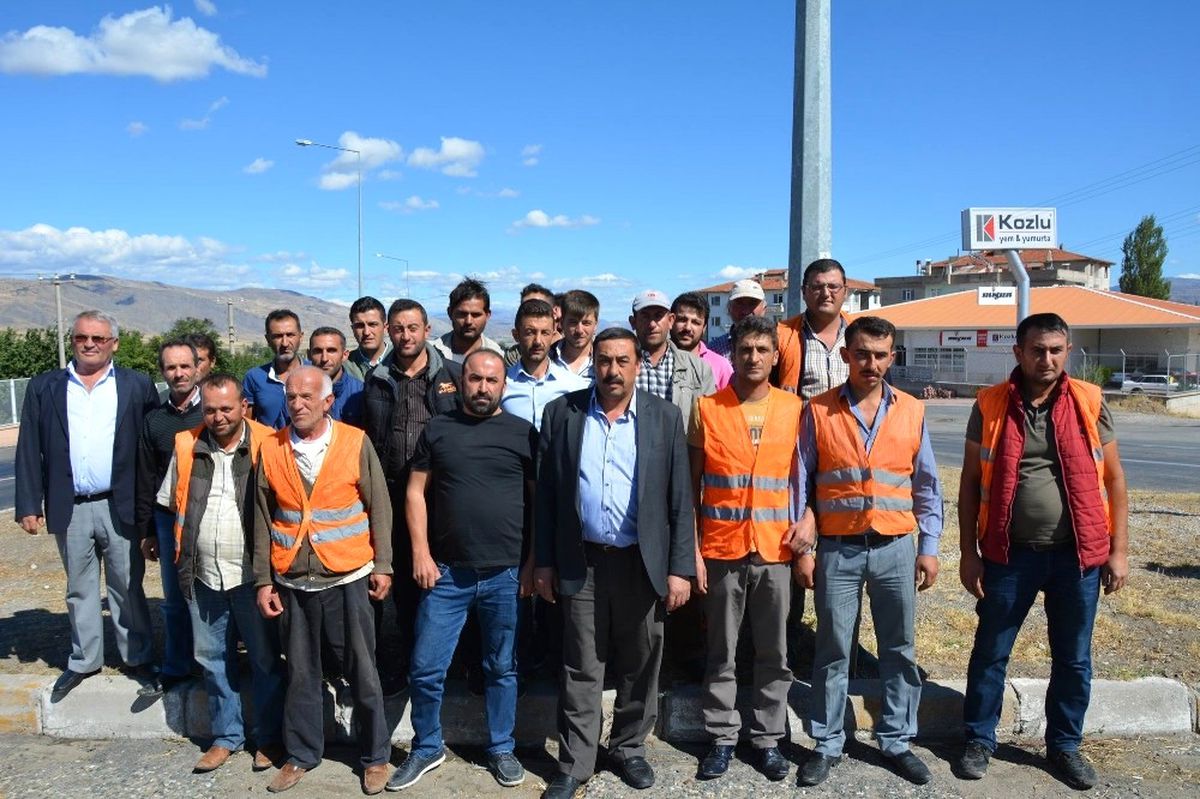 İşten Çıkarılan Taşeron İşçilerden Eylem