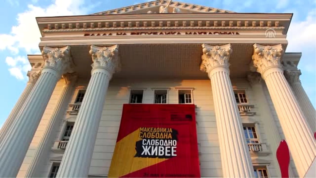 Makedonya\'da Bağımsızlık Günü Kutlandı