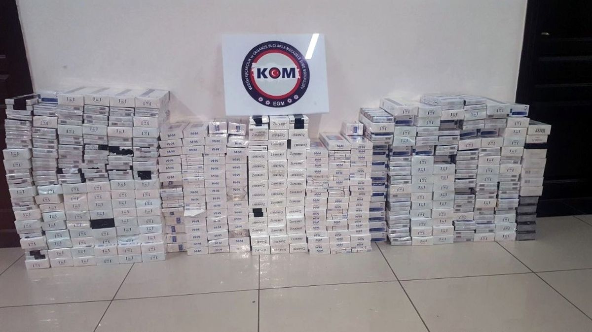 Mersin\'de Kaçak Sigara Operasyonu