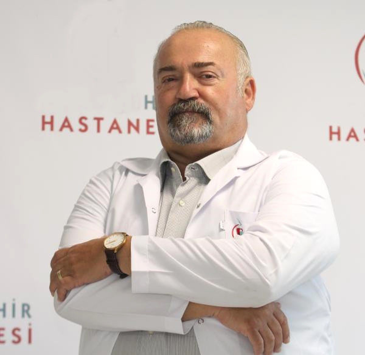 Muayene Olmak İçin Geldiği Doktoru Bacağından Vurdu