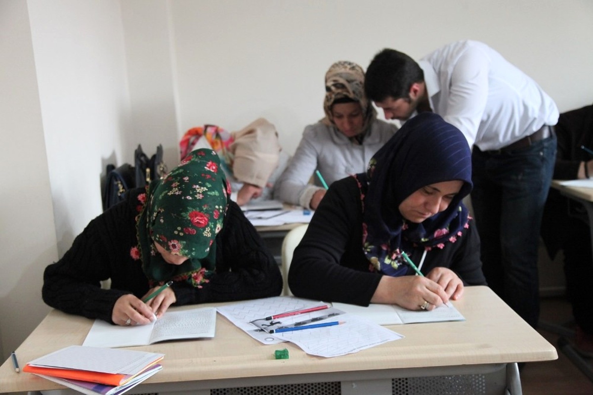 Odunpazarı\'nda Halk Merkezleri Yeni Kursiyerlerini Bekliyor