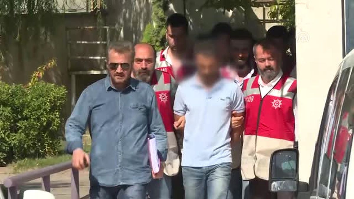 Okul Bahçesindeki Silahlı Kavga