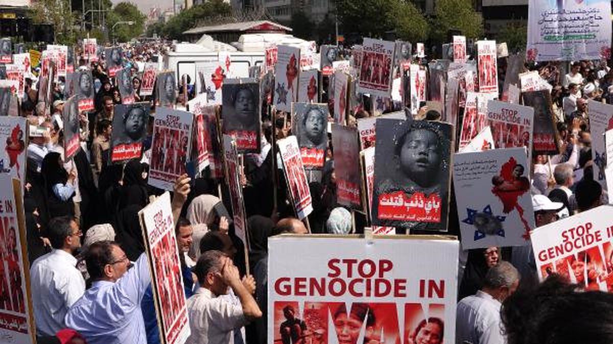 Rohingya\'daki Şiddet, İran\'da Protesto Edildi