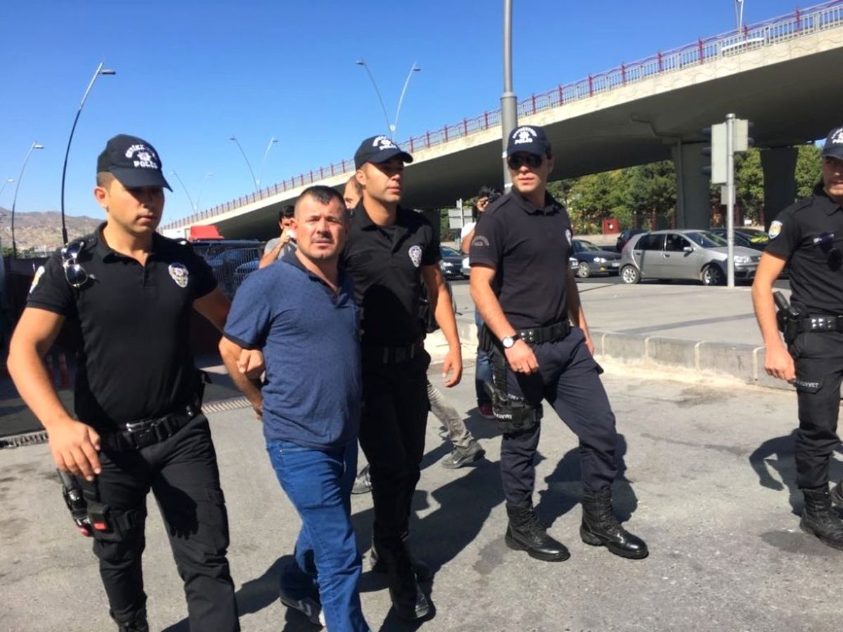 Şafak Operasyonunda Gözaltına Alınan 3 Kişi Adliyeye Sevk Edildi