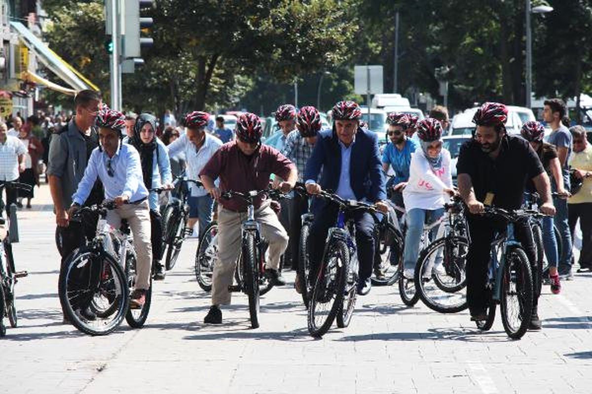 Sakarya Büyükşehir Belediyesi\'nden 100 Haberciye Bisiklet