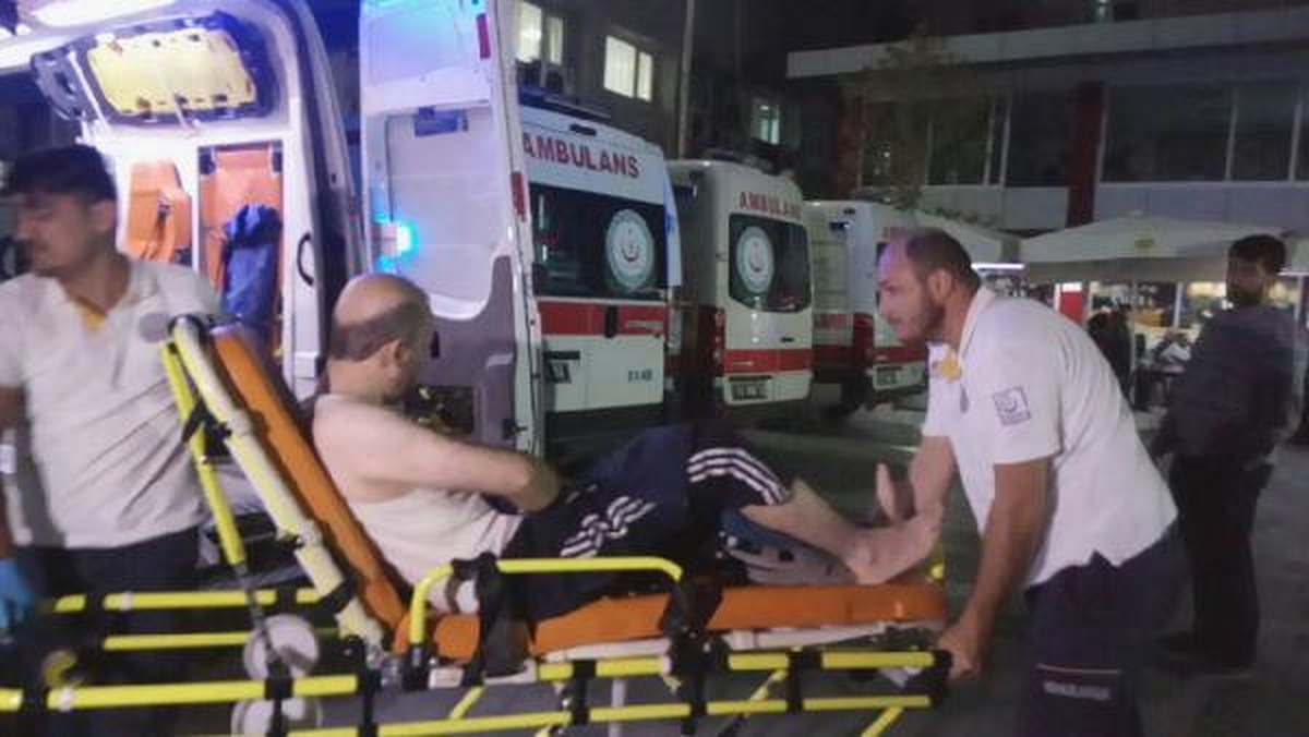 Üç Tekerlekli Motosikletten Ateş Açtılar: 2\'si Suriyeli 4 Yaralı