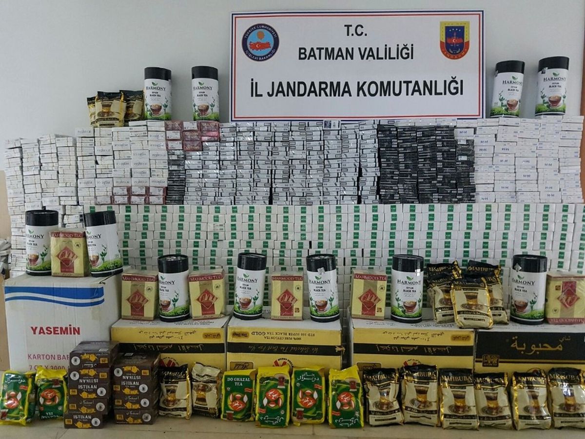 Batman\'da Kaçak Çay ve Sigara Operasyonu