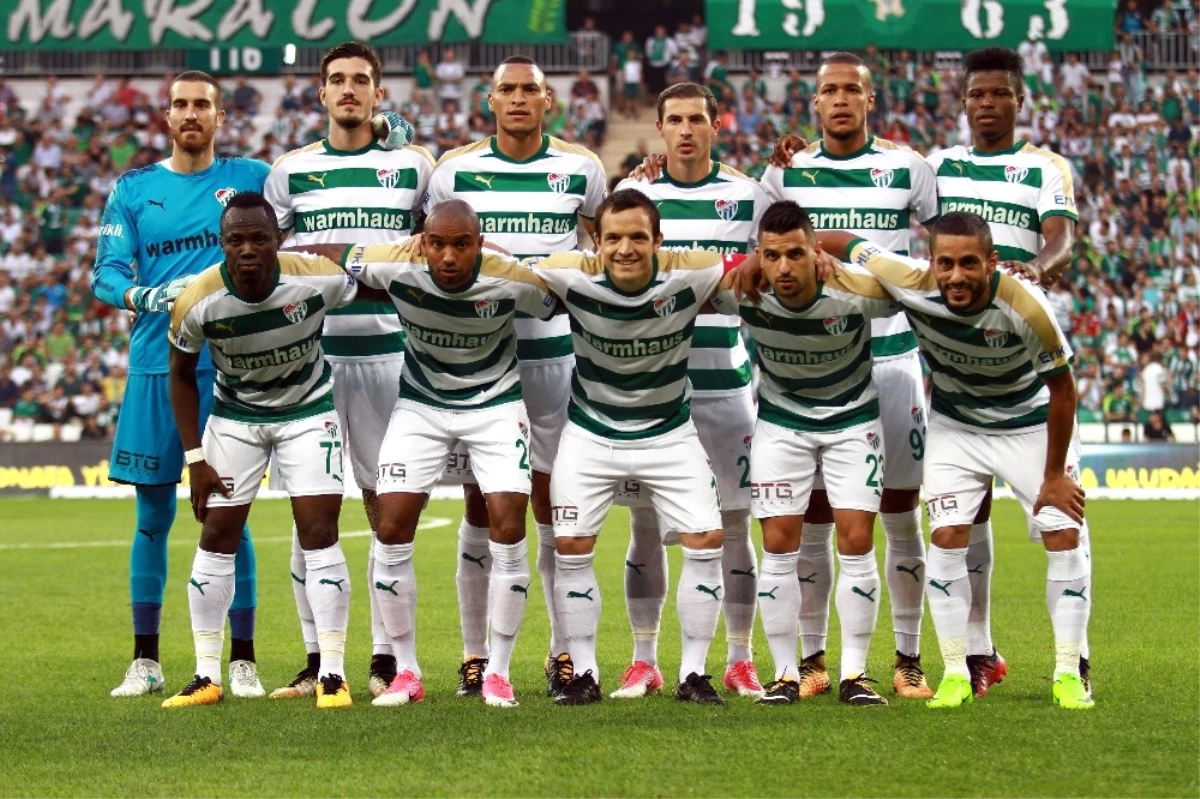 Bursaspor Transfer Döneminde 8 Oyuncuyu Kadrosuna Kattı