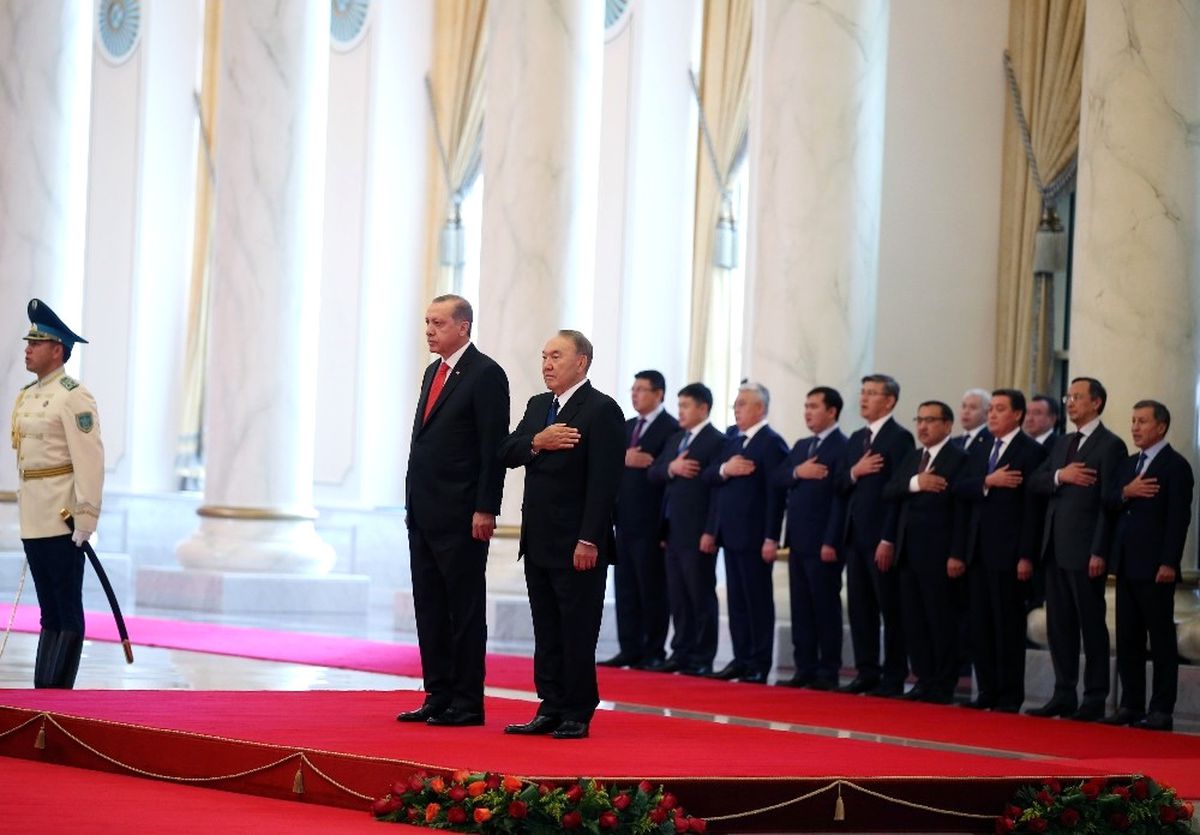 Cumhurbaşkanı Erdoğan Kazakistan\'da Resmi Törenle Karşılandı