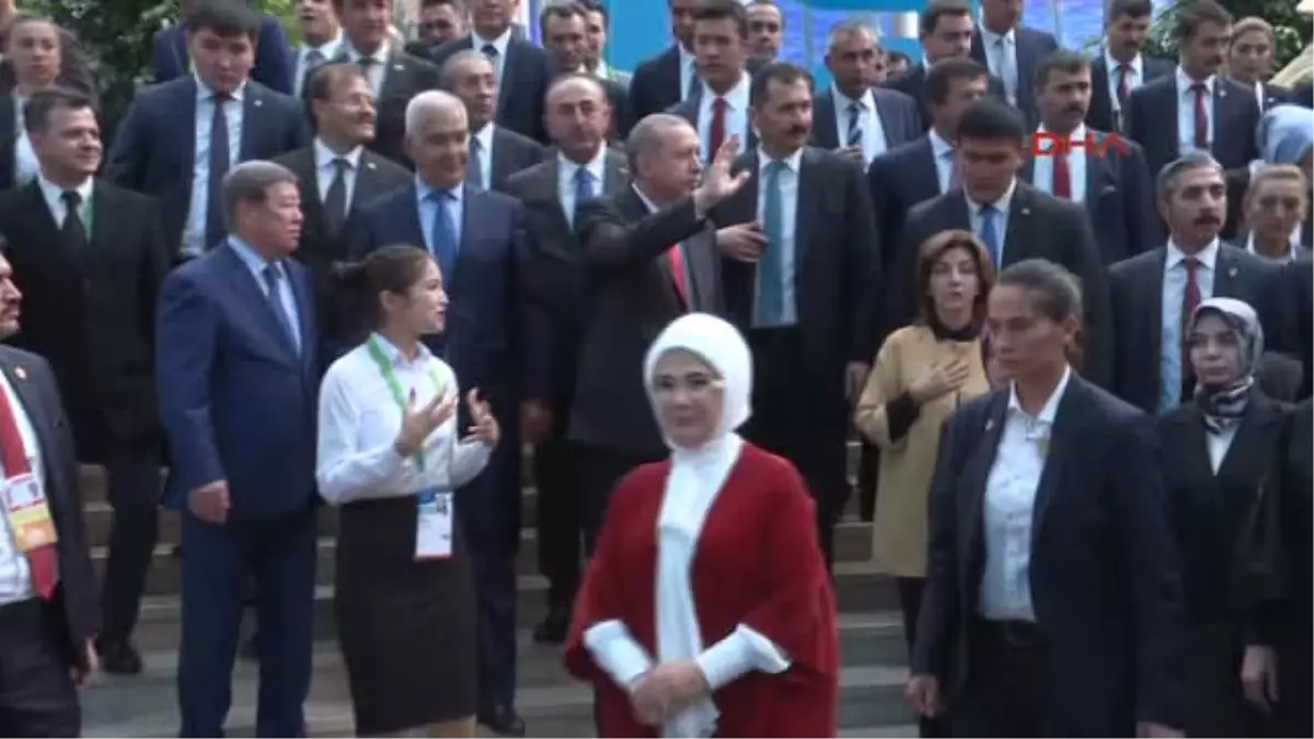 Cumhurbaşkanı Recep Tayyip Erdoğan, Expo 2017\'de Kazakistan ve Türkiye Standlarını Ziyaret Etti