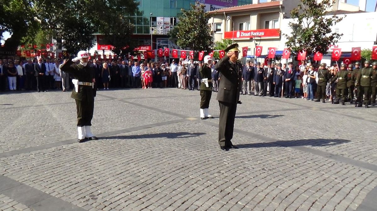 Edremit\'in Düşman İşgalinden Kurtuluşunun 95. Yıl Dönümü Kutlandı
