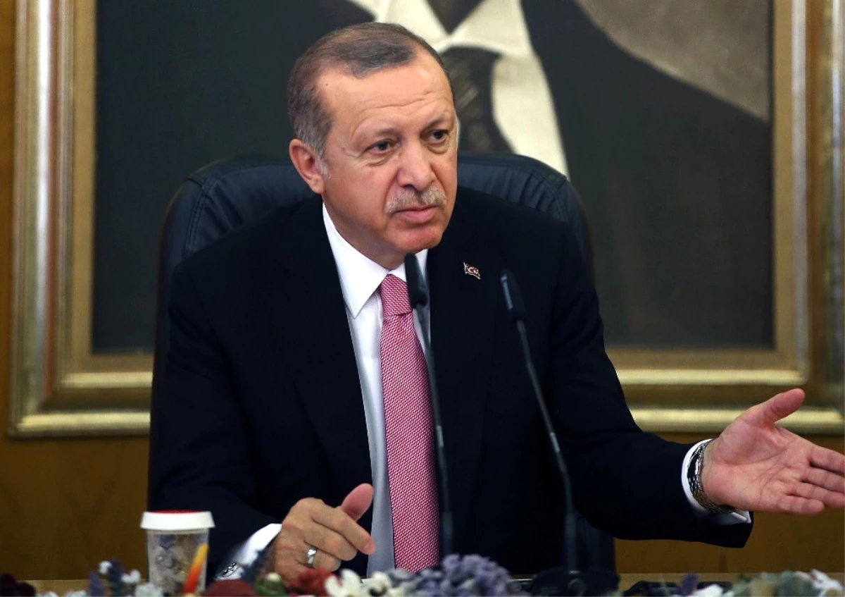 Erdoğan, İzmir\'in Kurtuluş Yıl Dönümünü Kutladı