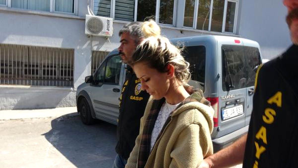 İnternetten Tanıştığı Kızın 2 Arkadaşı Tarafından Dövüldü, Parası Gasp Edildi