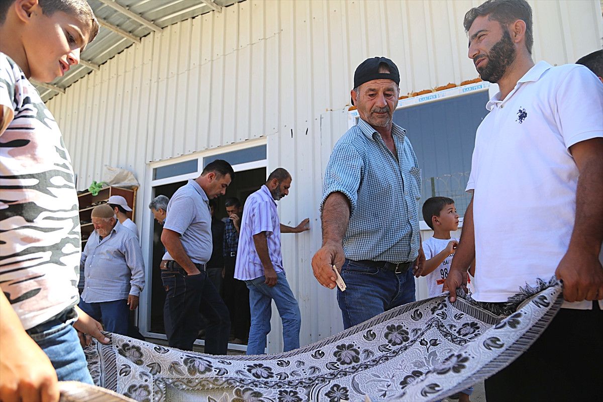 Kendi Acılarını Unutup Arakan İçin Seferber Oldular