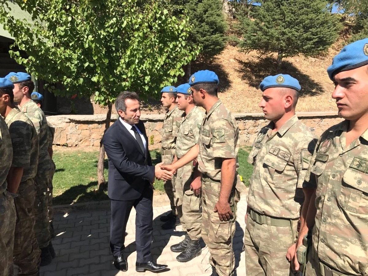Vali Mantı\'dan Operasyona Katılan Askerlere Ziyaret