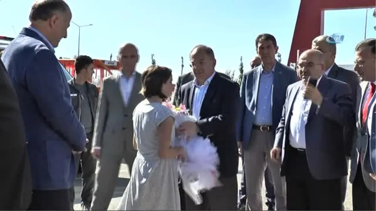 Başbakan Yardımcısı Akdağ, Erzurum Afad\'ta İncelemelerde Bulundu