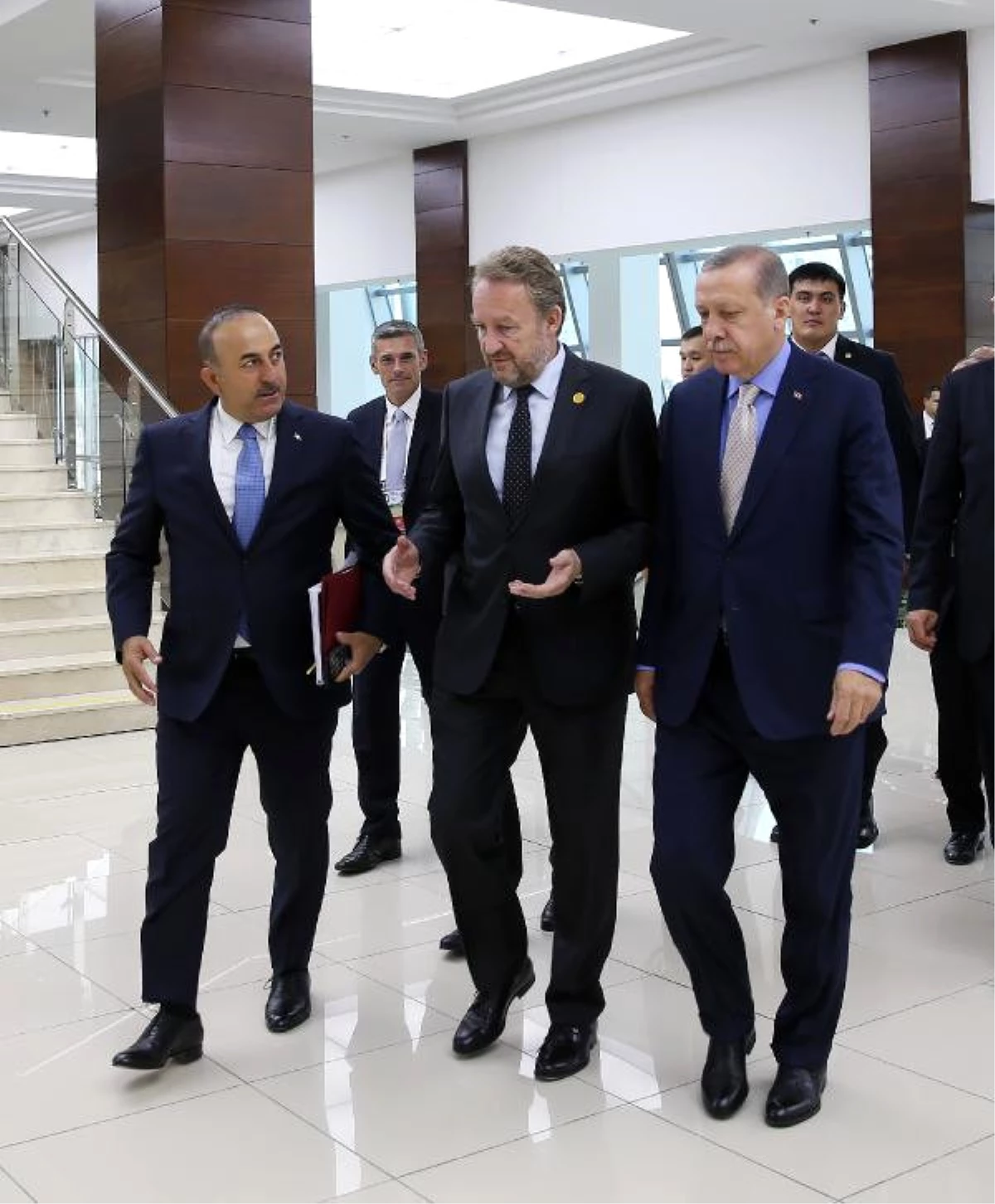 Cumhurbaşkanı Erdoğan, Bosna Hersek Cumhurbaşkanlığı Konseyi Üyesi Bakir İzzetbegoviç ile Görüştü