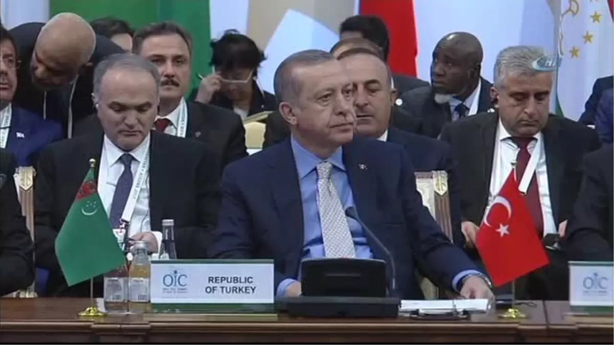 Cumhurbaşkanı Erdoğan: "Myanmar\'da Müslüman Kardeşlerimizin Çektiği Zulüm, İşkence ve Sürgünlerin...