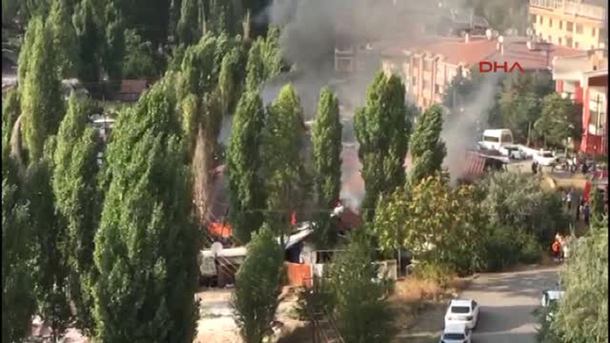 Dha Ankara - Başkentte Korkutan Yangın