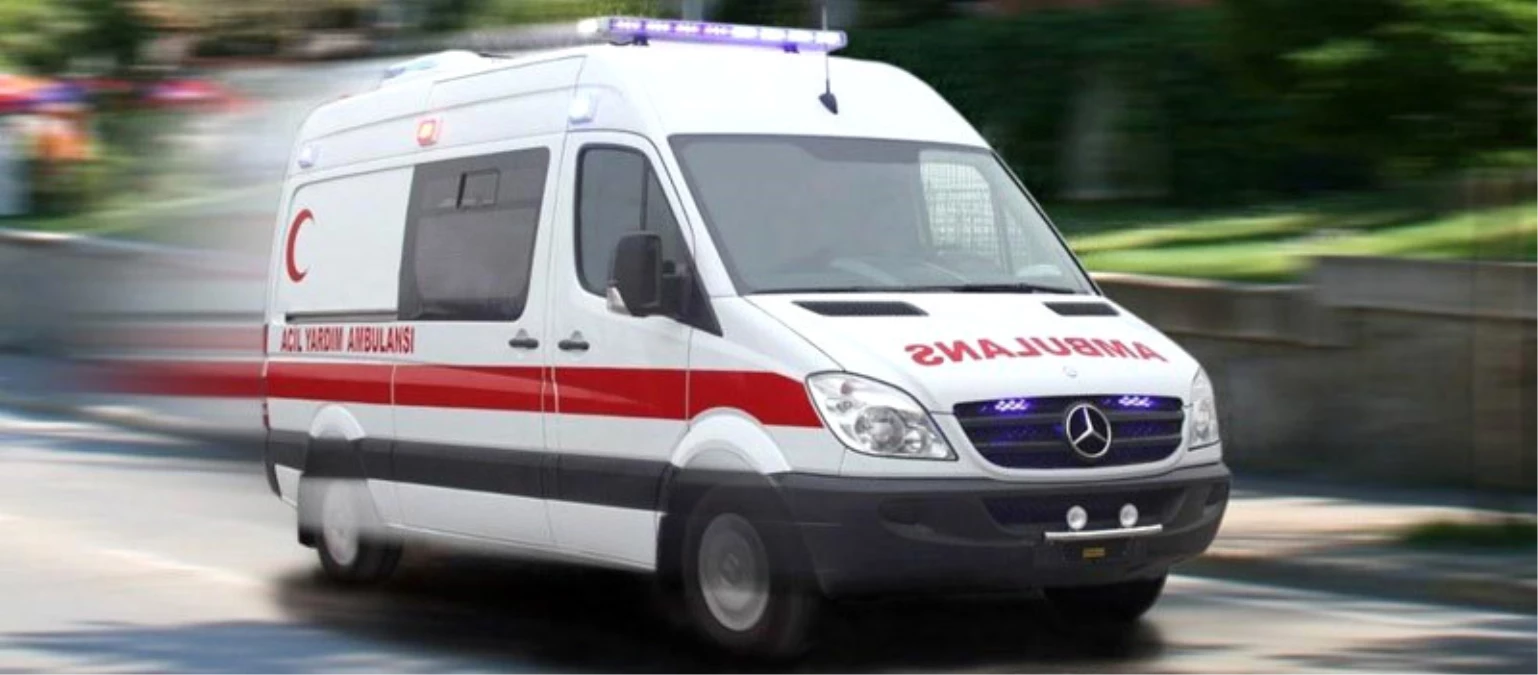 Erzincan da Trafik Kazası : 5 Yaralı