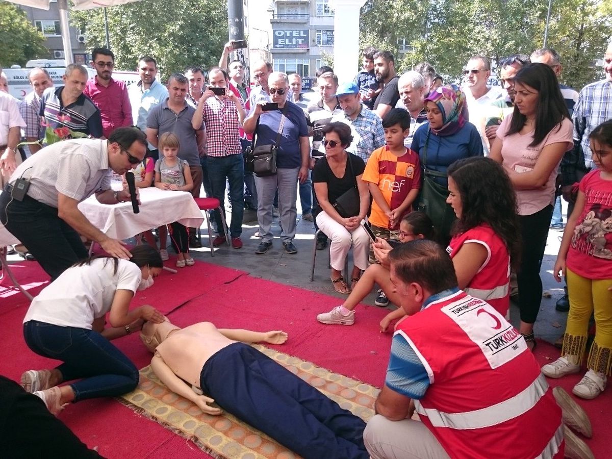 İlkyardım Haftası Çorlu\'da da Kutlandı