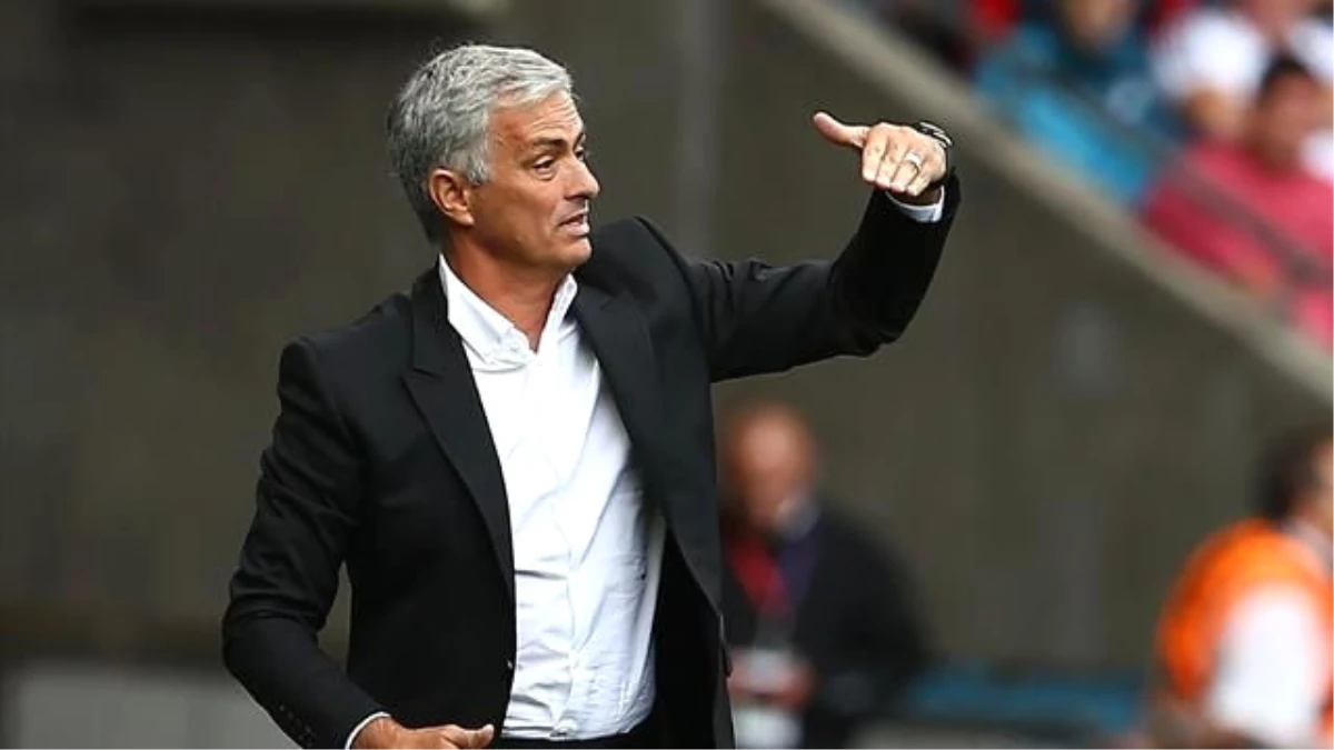 Jose Mourinho\'dan Seleflerine Sert Eleştiri