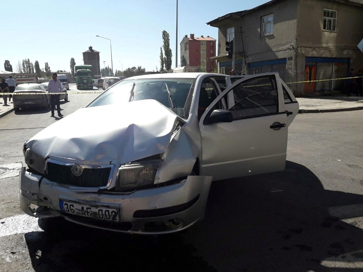 Kars\'ta Trafik Kazası: 7 Yaralı