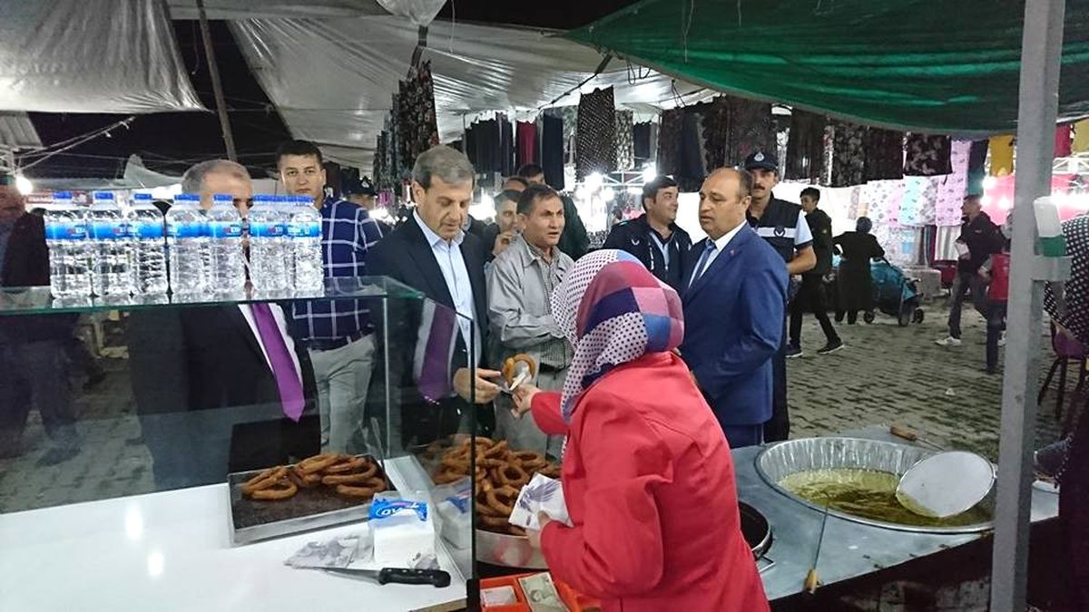 Başkan Özkan\'dan Panayır Esnafına Destek Ziyareti